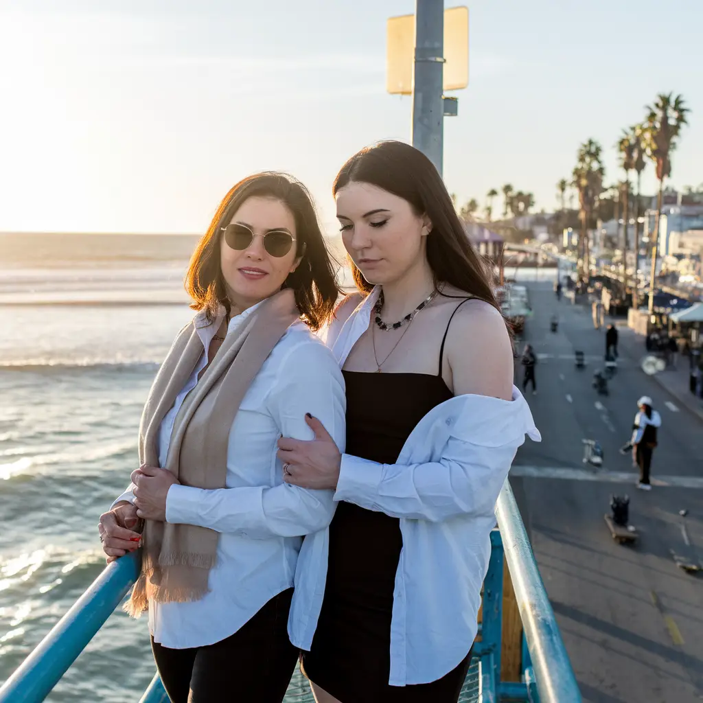 Lesbian dating made easy in Vallejo, California – meet singles and build meaningful relationships.