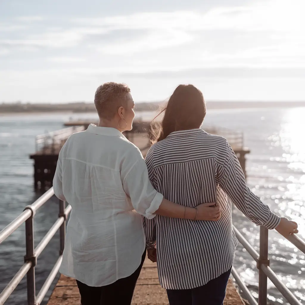 Meet Lesbian singles online in Northglenn, Colorado – start your dating adventure now.